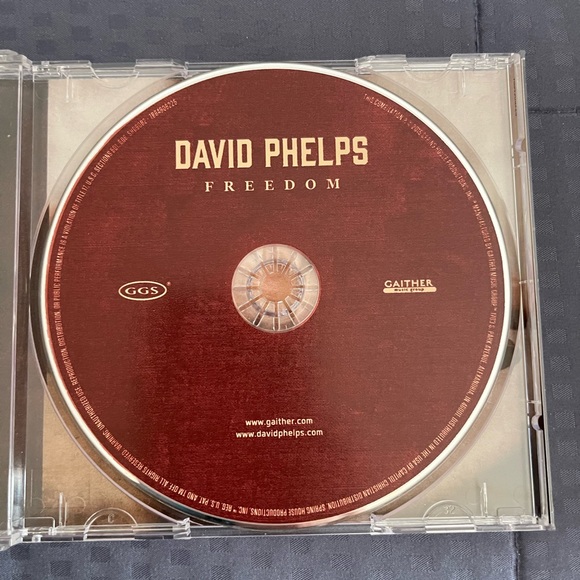 David Phelps “Freedom” CD
Buy 2 Get 1 Free - Picture 2 of 3